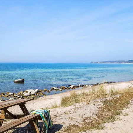 Prázdninový dům 4704-aakirkeby-sondre-landevej-62 *